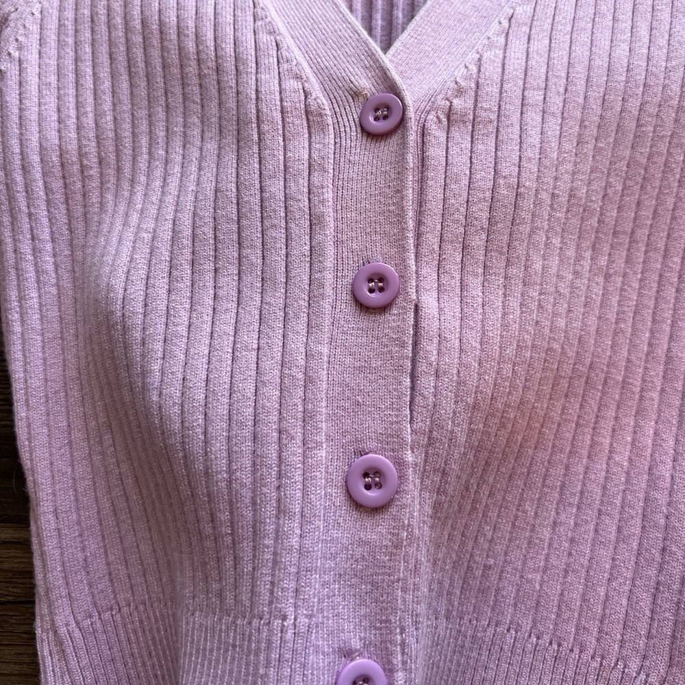 Lavender Ribbed Cropped Sweater - Picture 3 of 5